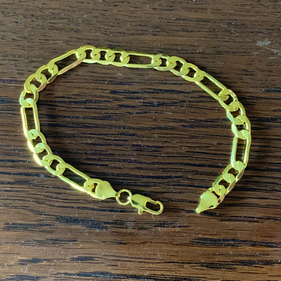 8.5” Long 7mm Wide 24k Gold Electroplated Bracelet (Unisex) - Picture 2 of 6